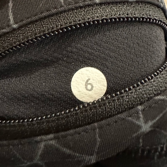 Lululemon Run: Inspire Crop II - Picture 10 of 11